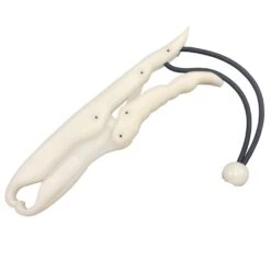 The Fish Grip - Standard -Daiwa Store IMG 3168 clipped rev 1